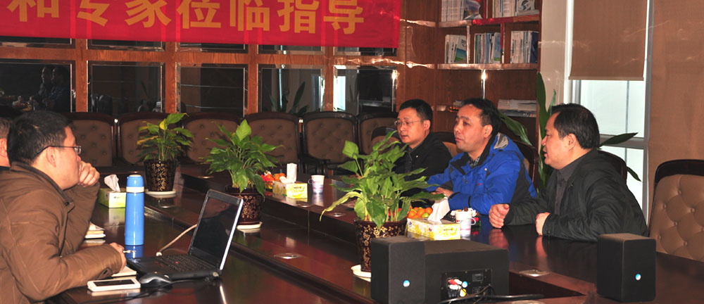 全國電磁計量技術(shù)委員會邵海明秘書長在湖南省計量檢測研究院李慶先副院長的陪同下，蒞臨銀河電氣指導(dǎo)工作