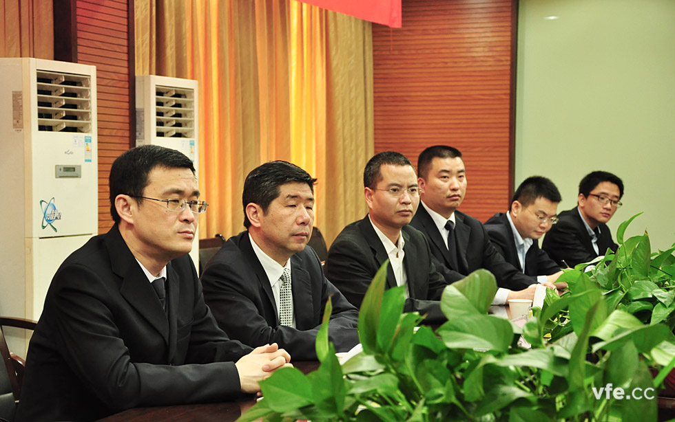 《變頻電量計(jì)量合作協(xié)議》簽約儀式 《變頻電量計(jì)量合作協(xié)議》簽約儀式