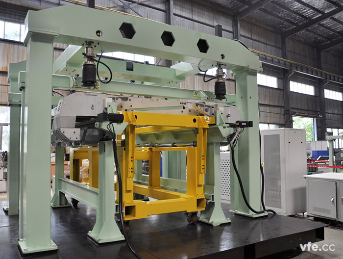 轉(zhuǎn)向架組裝檢測平臺實物圖 轉(zhuǎn)向架組裝檢測平臺實物圖