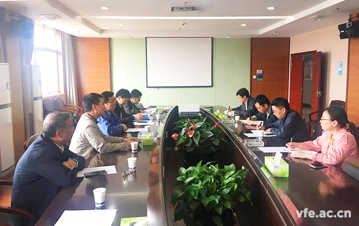 湘電集團(tuán)領(lǐng)導(dǎo)來(lái)訪 湘電集團(tuán)領(lǐng)導(dǎo)來(lái)訪