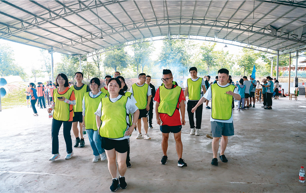 2023“凝聚青春力量，奮斗最美時光”拓展活動有感