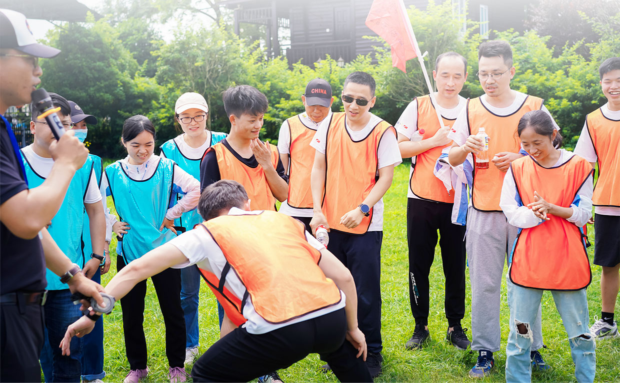 懷熱愛·奔赴山?！?023銀河電氣主題團(tuán)建活動(dòng)側(cè)記