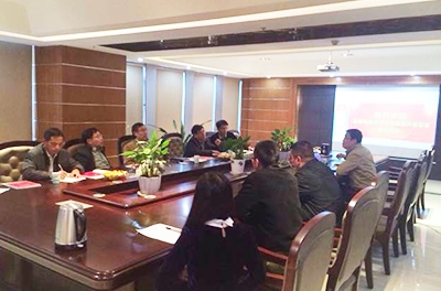 “永磁電磁混合型高速磁浮列車控制器改造和服務(wù)”項目中期評審順利召開